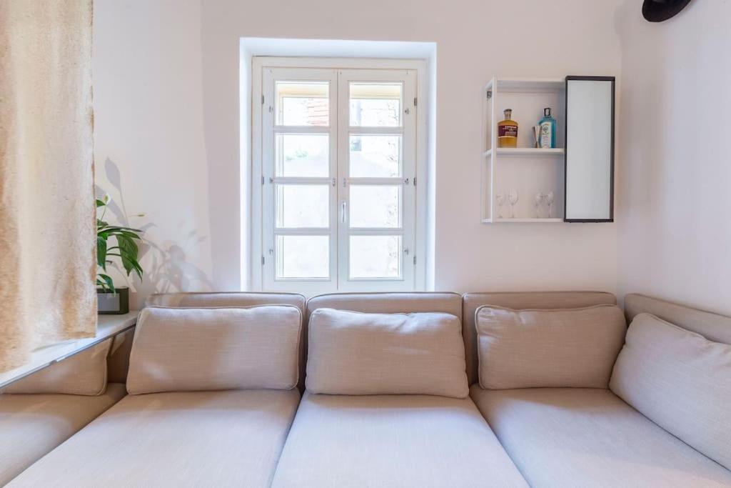 Castello Attic Sunset Terrace Apartment Каляри Екстериор снимка