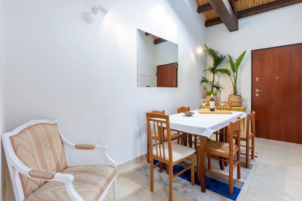 Castello Attic Sunset Terrace Apartment Каляри Екстериор снимка