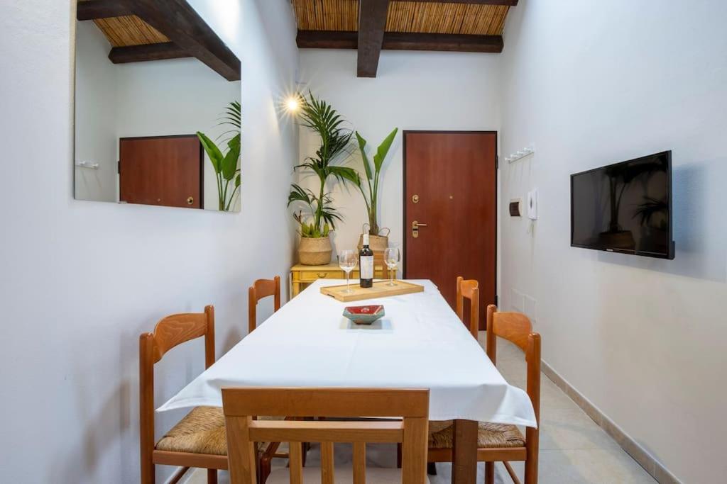Castello Attic Sunset Terrace Apartment Каляри Екстериор снимка