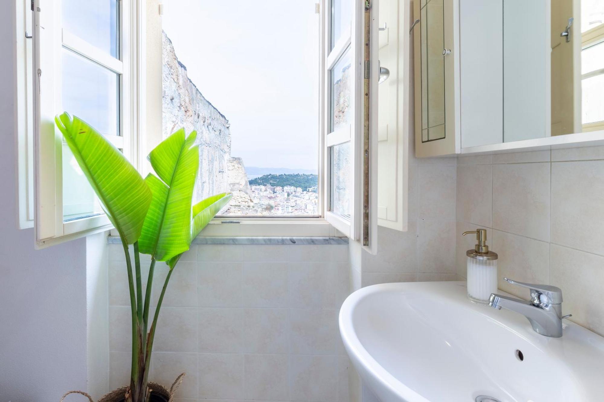 Castello Attic Sunset Terrace Apartment Каляри Екстериор снимка