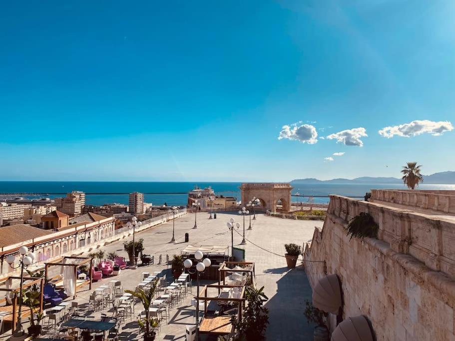Castello Attic Sunset Terrace Apartment Каляри Екстериор снимка